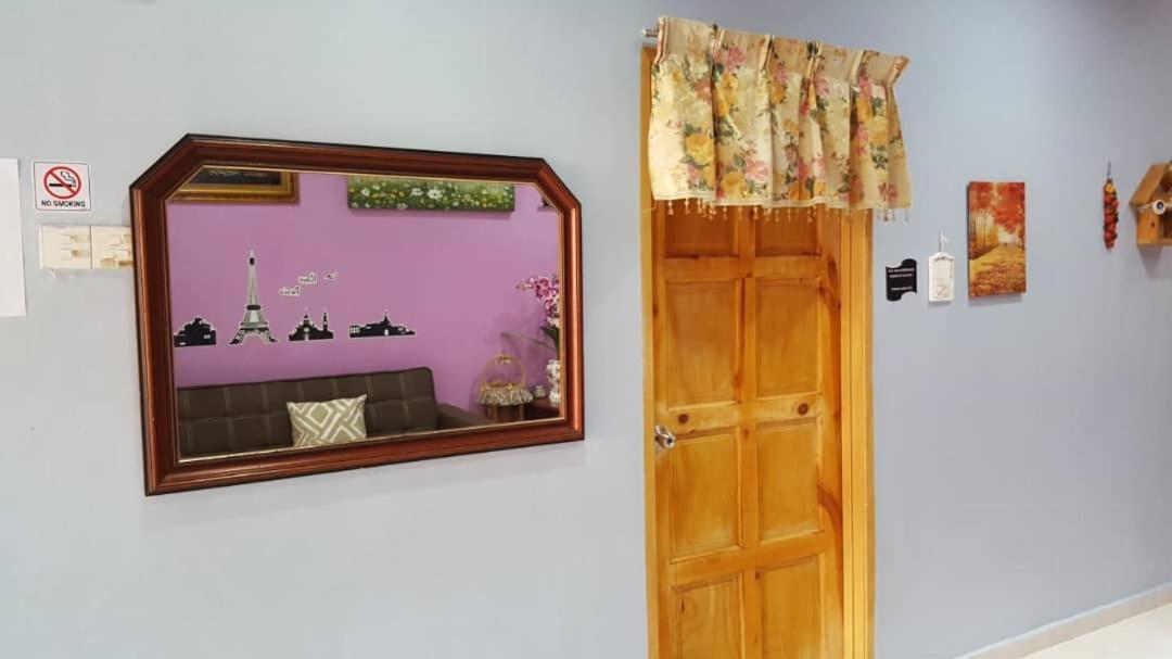 Homestay De Mitc Melaka Zewnętrze zdjęcie