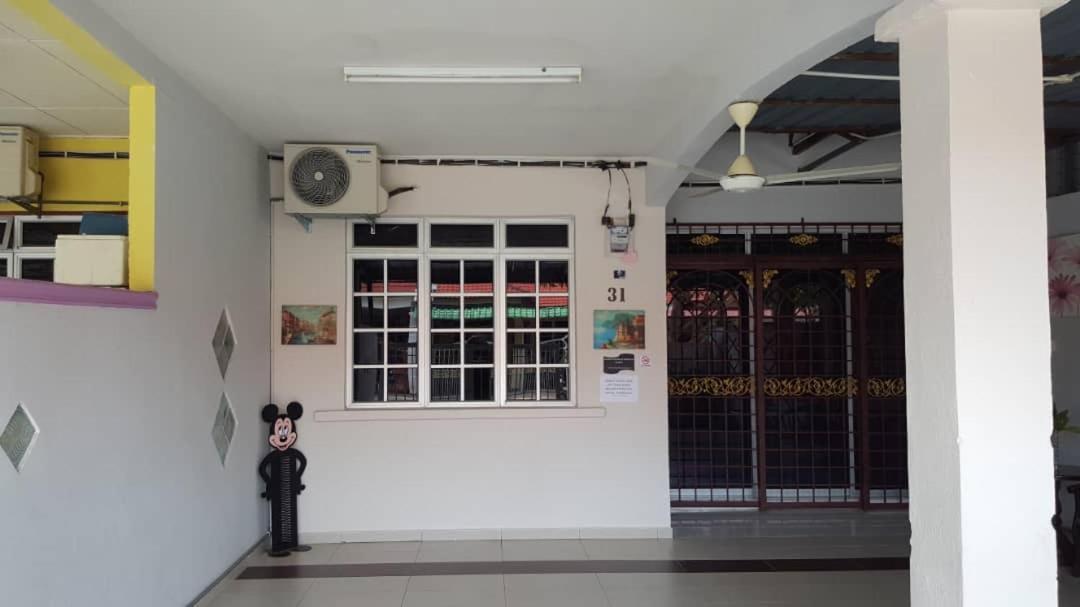 Homestay De Mitc Melaka Zewnętrze zdjęcie